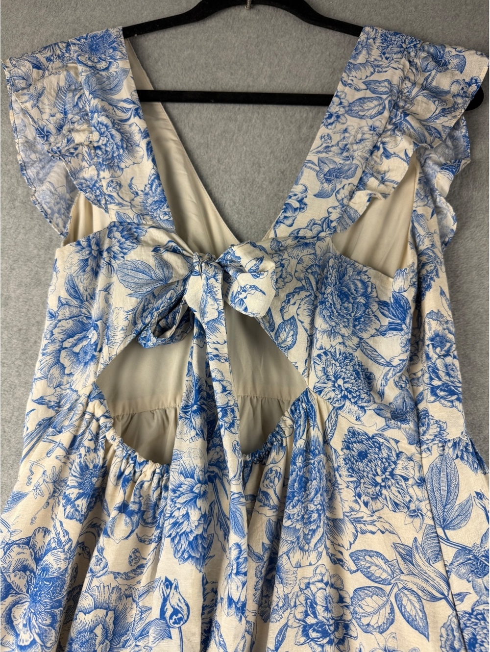 Baltic Born Hampton Maxi Dress L Blue Ivory Floral Tie Back Ruffle Sleeve - Picture 3 of 11